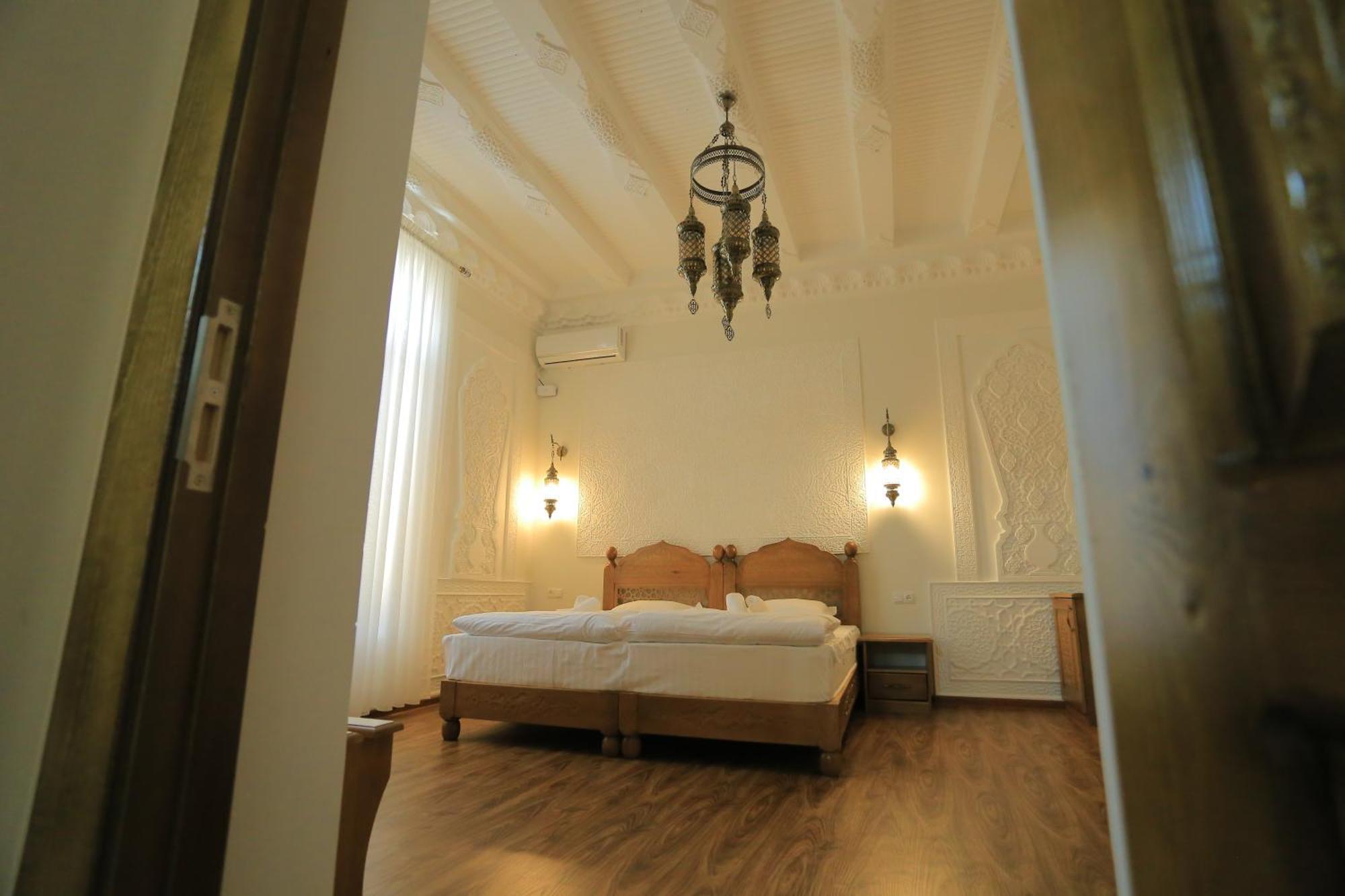 Guesthouse Muqaddam Buchara Exteriér fotografie